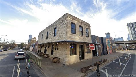 ABJ: Fourth Street bar closes in East Austin, making way for mini-golf